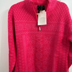 NEW Obermeyer Pink design sweater Size: XL